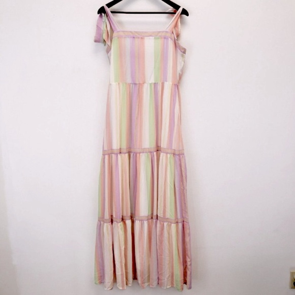 NWOT Love Colette  / Skyelyn Striped Maxi Dress stripe sundress size L